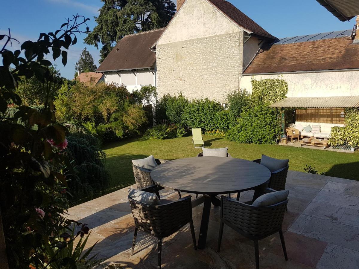 La Montignonne Montigny-sur-Loing Exterior foto