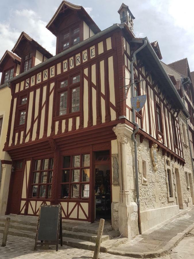 La Montignonne Montigny-sur-Loing Exterior foto